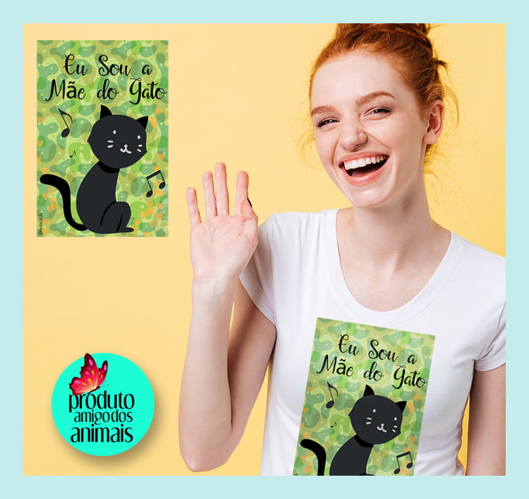 Camiseta com Desenho Sou a Mãe do Gato Preto