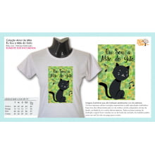 Camiseta com Desenho Sou a Mãe do Gato Preto